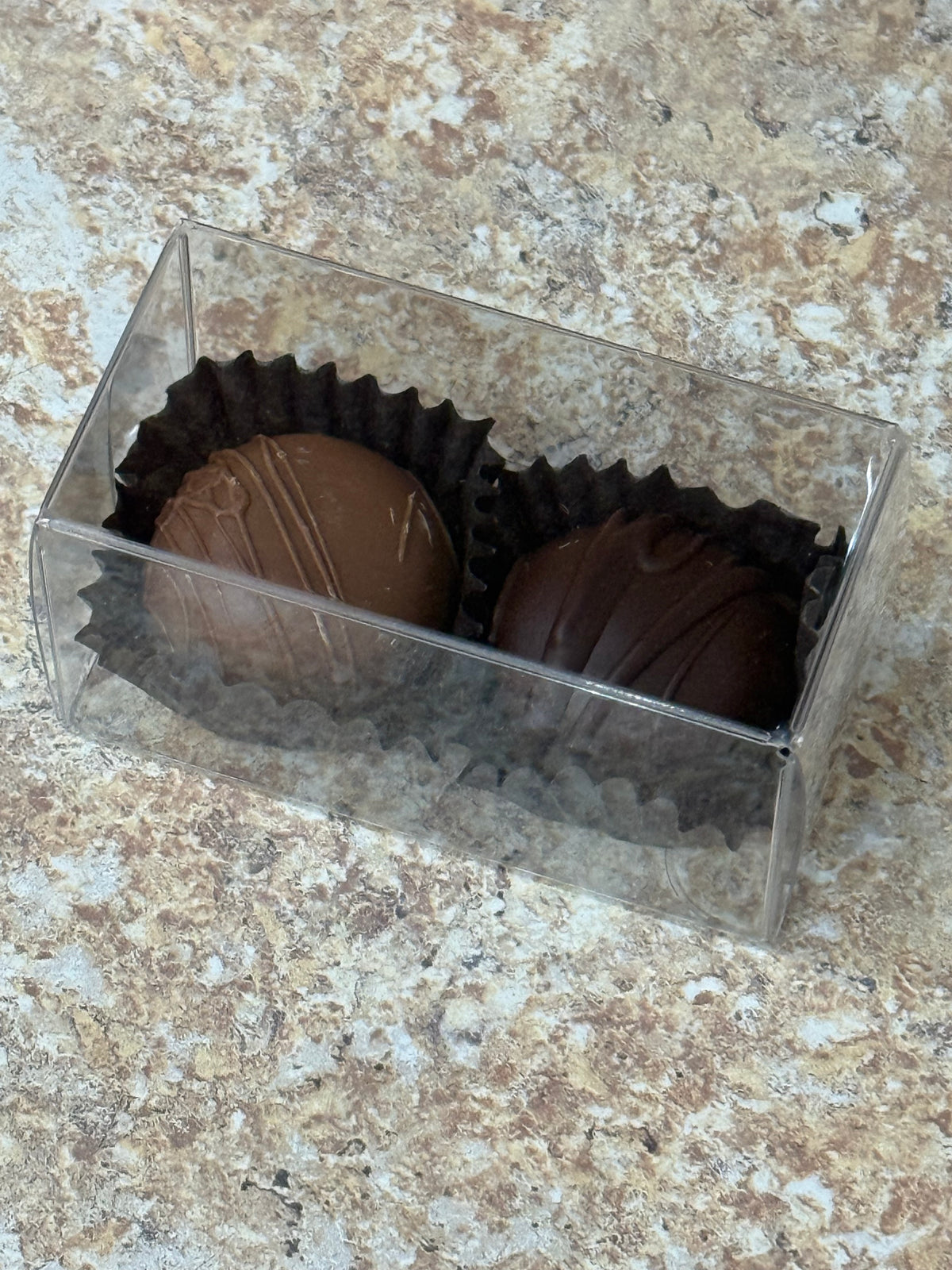 Chocolate Favor (2 Piece)